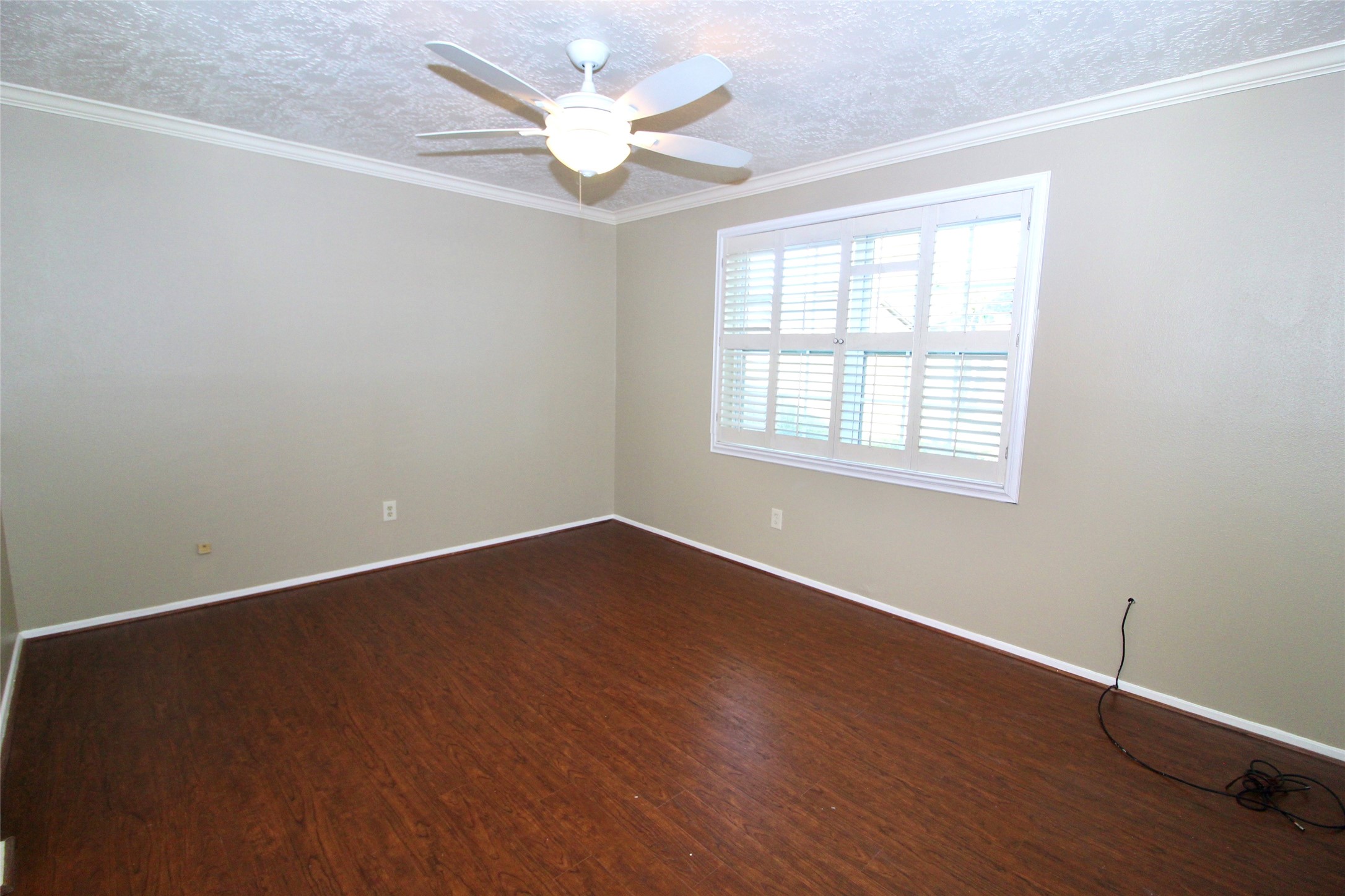 16731 Rippling Mill Drive Sugar Land, TX 77498 - Photo 6 of 15 Additional view of primary bedroom.