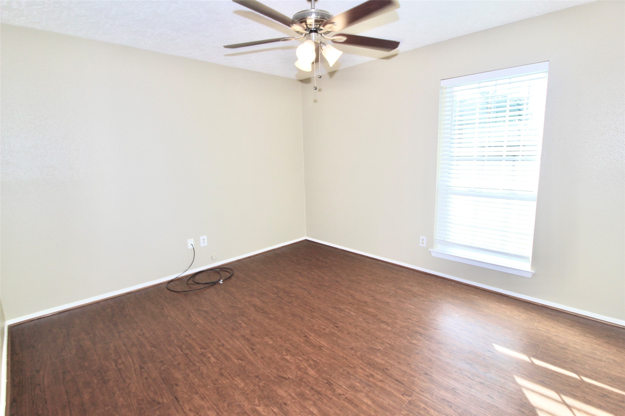 16731 Rippling Mill Drive Sugar Land, TX 77498 - Photo 8 of 15 Second bedroom