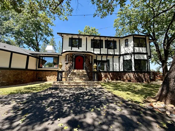 $1,500,000 | 27689 Table Meadow Road, Auburn, CA 95602