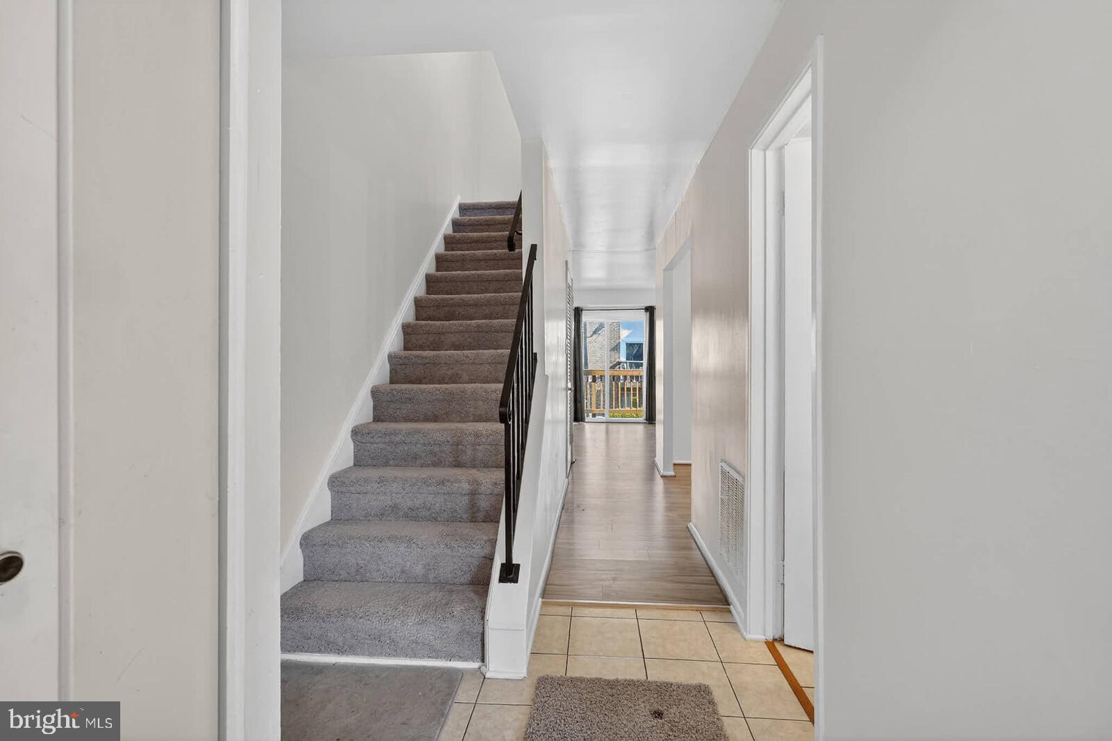 2430 Sun Valley Circle, Unit 7B Silver Spring, MD 20906 - Photo 5 of 30