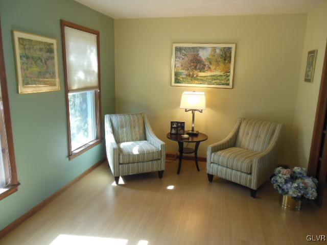 1077 Hawthorn Road Allentown, PA 18103 - Photo 12 of 27 Gallery Image 12