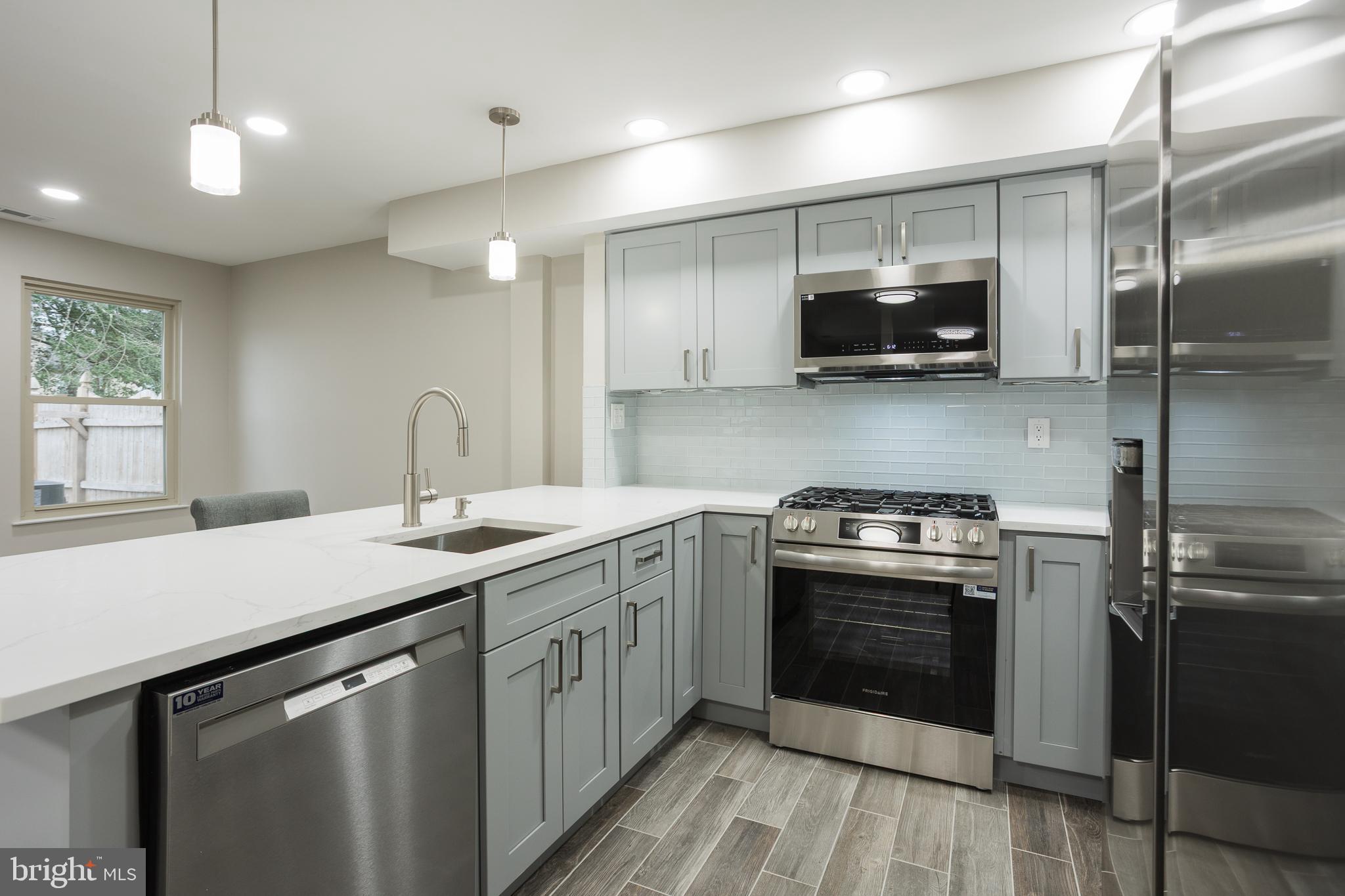 223 Foxwood Lane Marlton, NJ 08053 - Photo 17 of 36