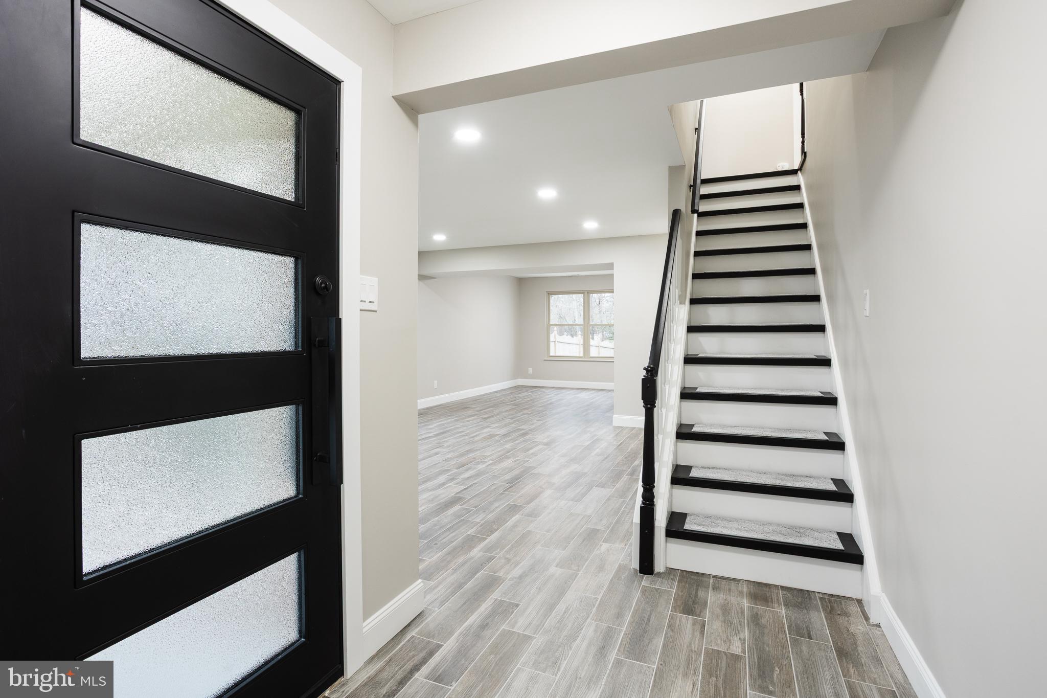 223 Foxwood Lane Marlton, NJ 08053 - Photo 4 of 36