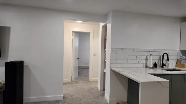 $284,900 | 99 Cluff Crossing Road, Unit E9, Salem, NH 03079