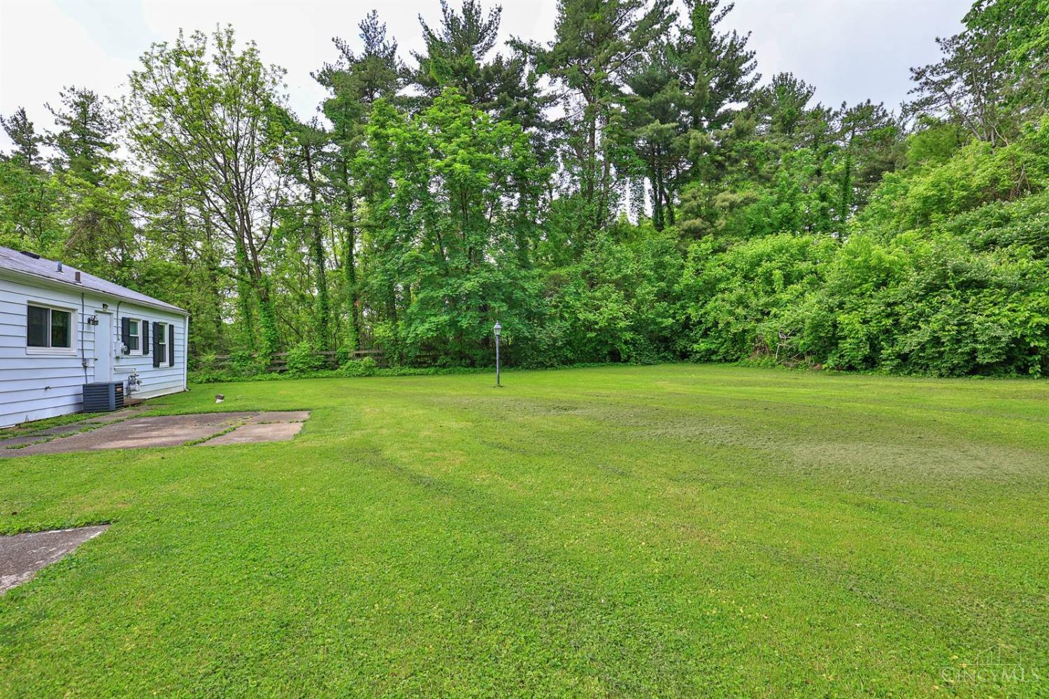 11515 Pippin Road Cincinnati, OH 45231 - Photo 22 of 27