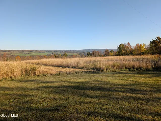 $259,900 | 377 Zarcarco Road, Amsterdam, NY 12010