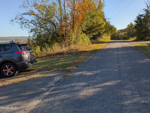 $259,900 | 377 Zarcarco Road, Amsterdam, NY 12010