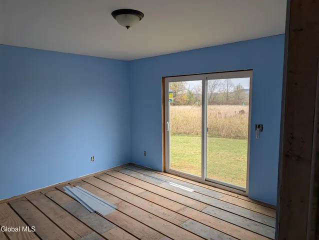 $259,900 | 377 Zarcarco Road, Amsterdam, NY 12010