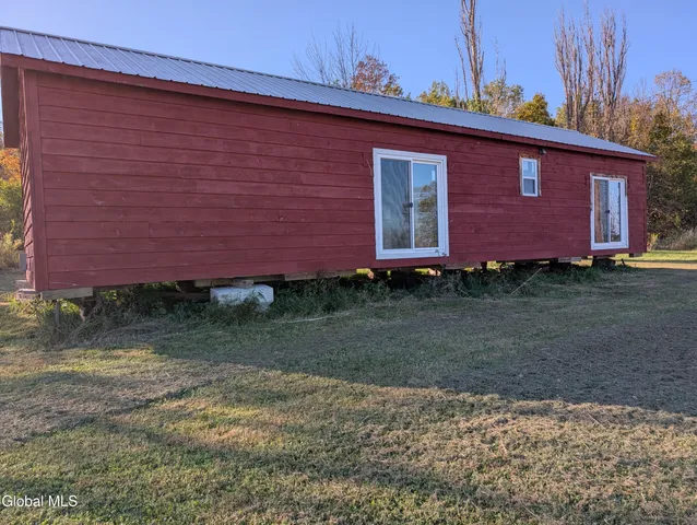 $259,900 | 377 Zarcarco Road, Amsterdam, NY 12010