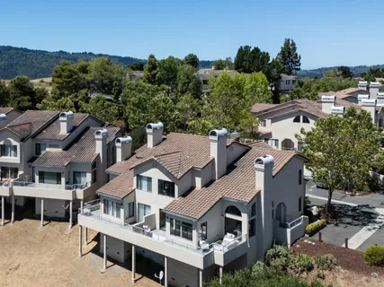 $1,898,000 | 5 Clover Lane, San Carlos, CA 94070
