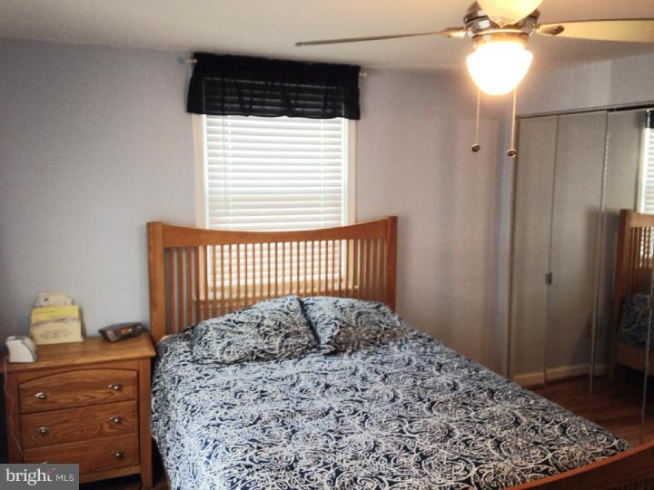 17 Hawthorne Road Broomall, PA 19008 - Photo 4 of 17 Bedroom - Main