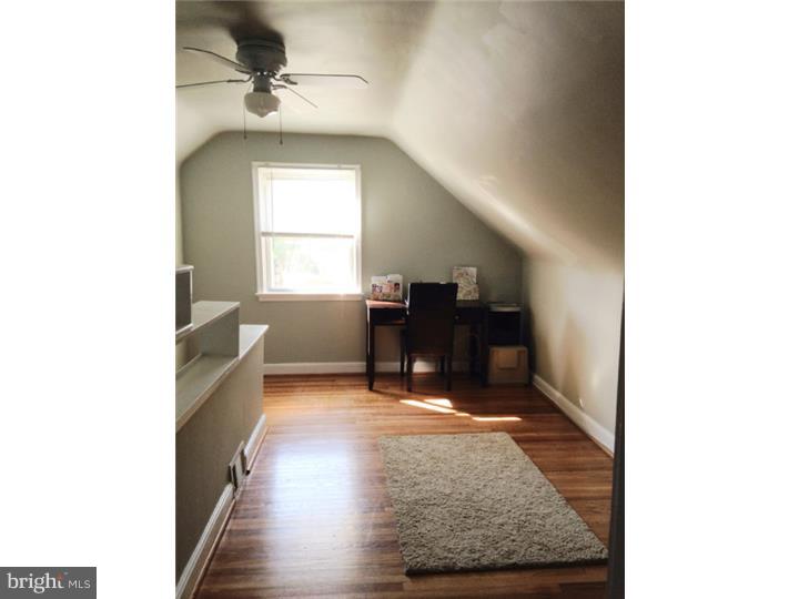 17 Hawthorne Road Broomall, PA 19008 - Photo 10 of 17 Bedroom 4