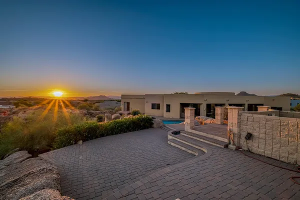 $9,200 | 28743 North 106th Place, Scottsdale, AZ 85262