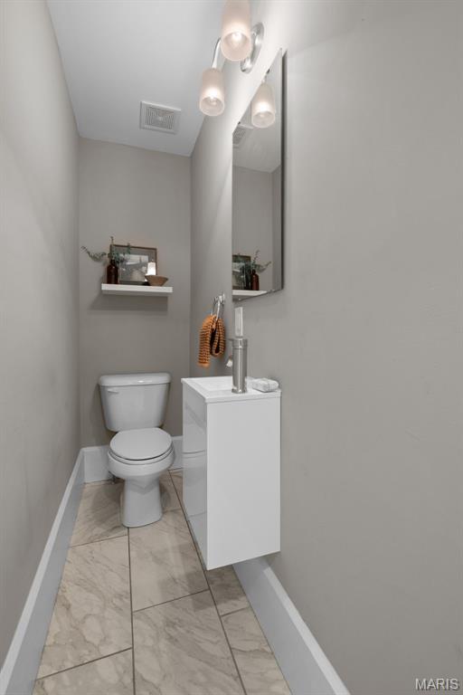 6546 Arsenal Street St. Louis, MO 63139 - Photo 14 of 37