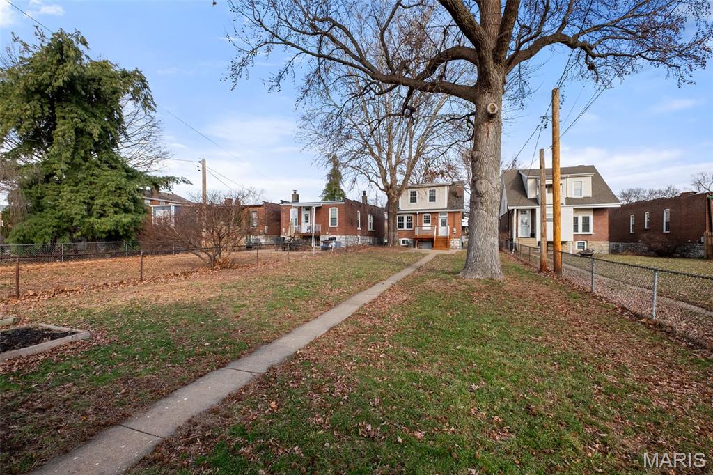 6546 Arsenal Street St. Louis, MO 63139 - Photo 32 of 37