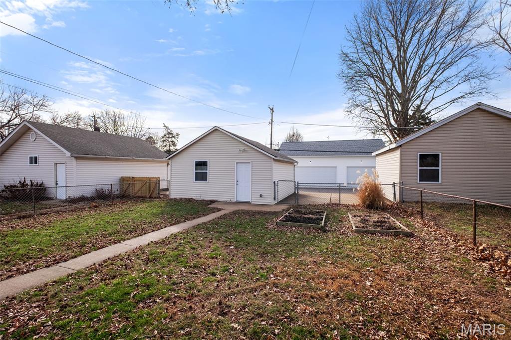 6546 Arsenal Street St. Louis, MO 63139 - Photo 33 of 37