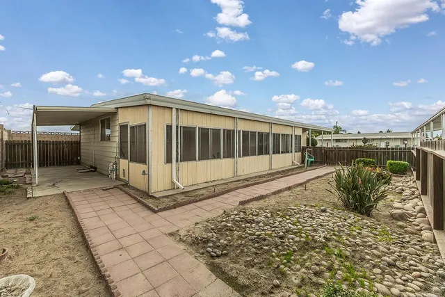 a view of a interior of the house