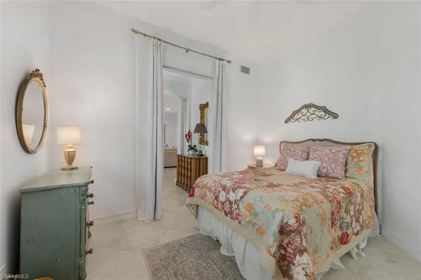 $18,000 | 2625 Estrella Drive, Unit 151, Naples, FL 34109