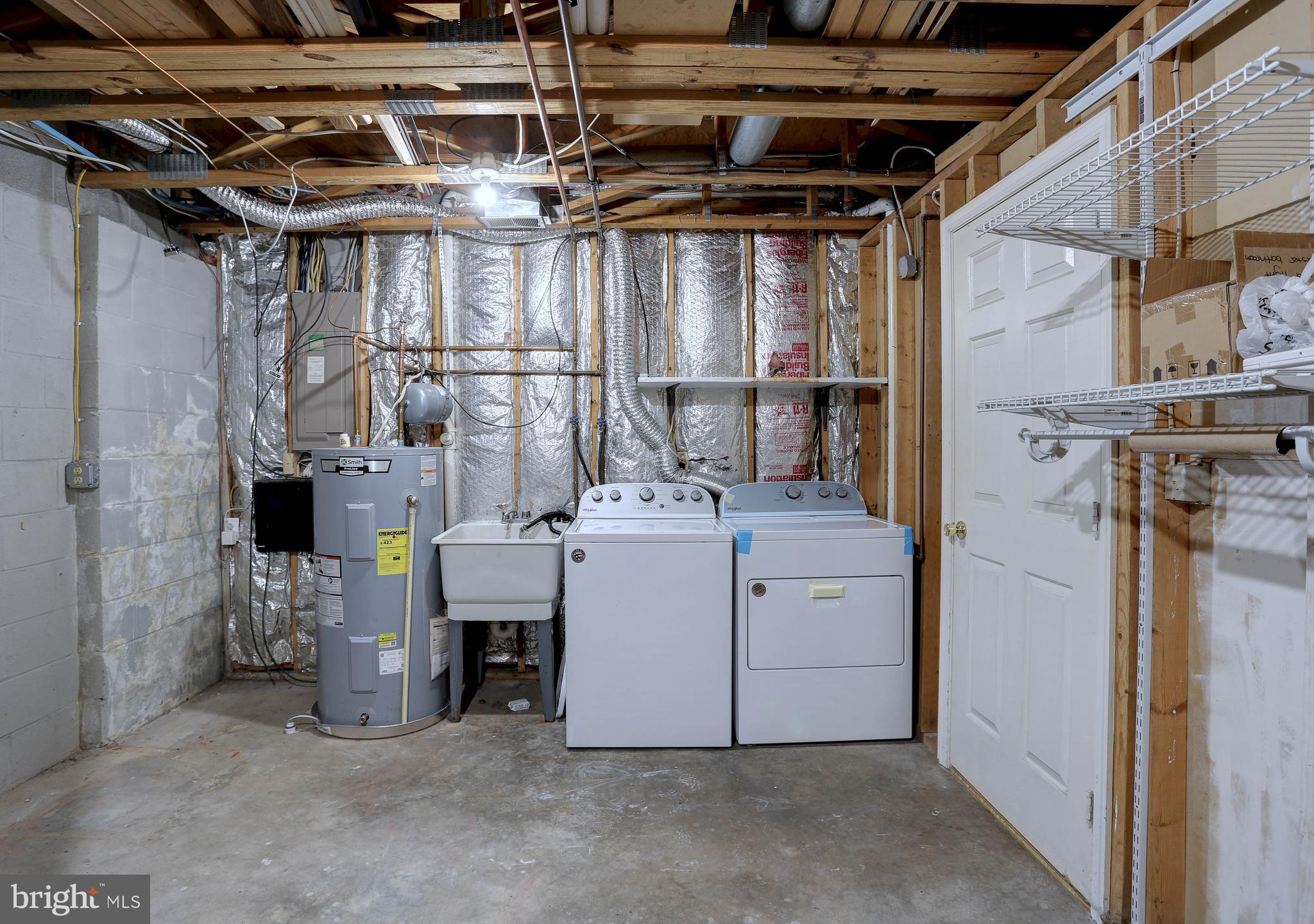 20 Bryans Mill Way Baltimore, MD 21228 - Photo 27 of 36 a utility room with dryer and washer