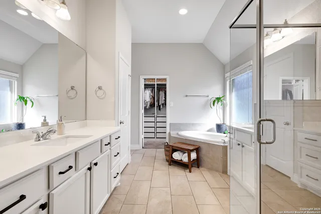 $585,000 | 28453 Shailene Drive, San Antonio, TX 78260