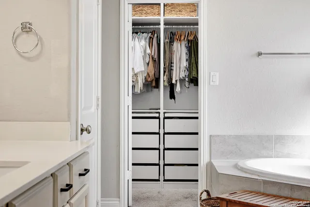 $585,000 | 28453 Shailene Drive, San Antonio, TX 78260