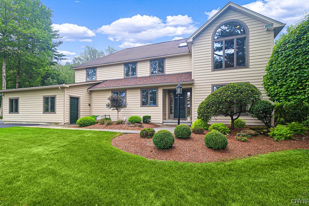 3 Wadsworth Lane East, Utica, NY 13501 Compass