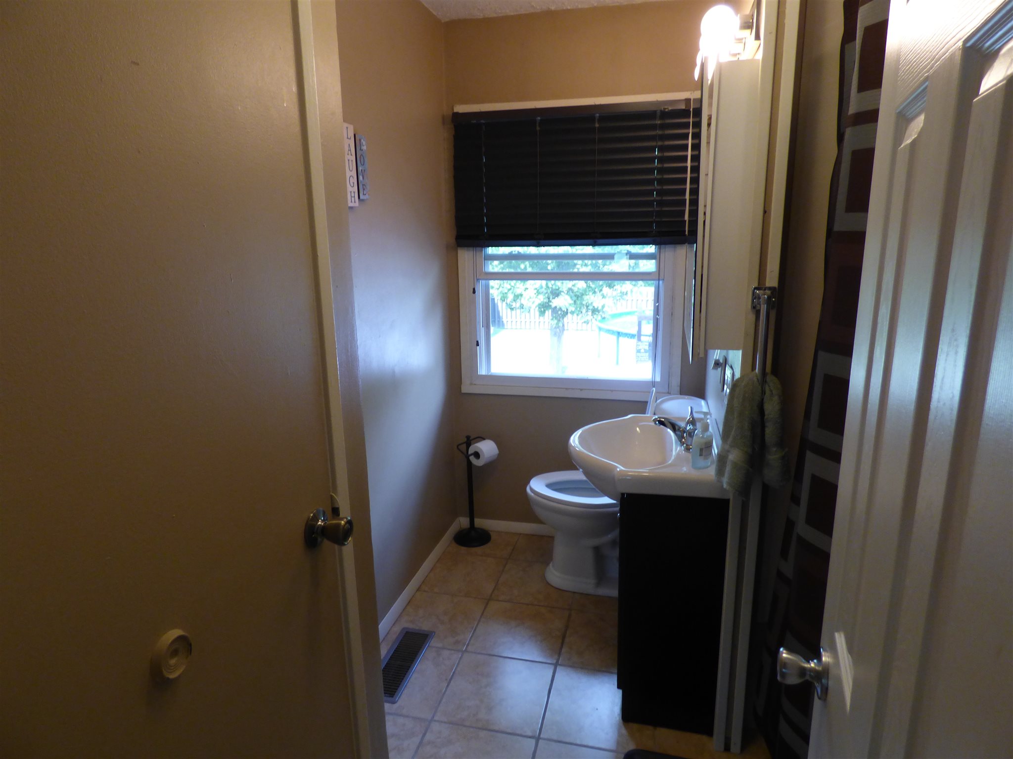 1702 South Williams Road Frankfort, IN 46041 - Photo 16 of 35 Gallery Image 16