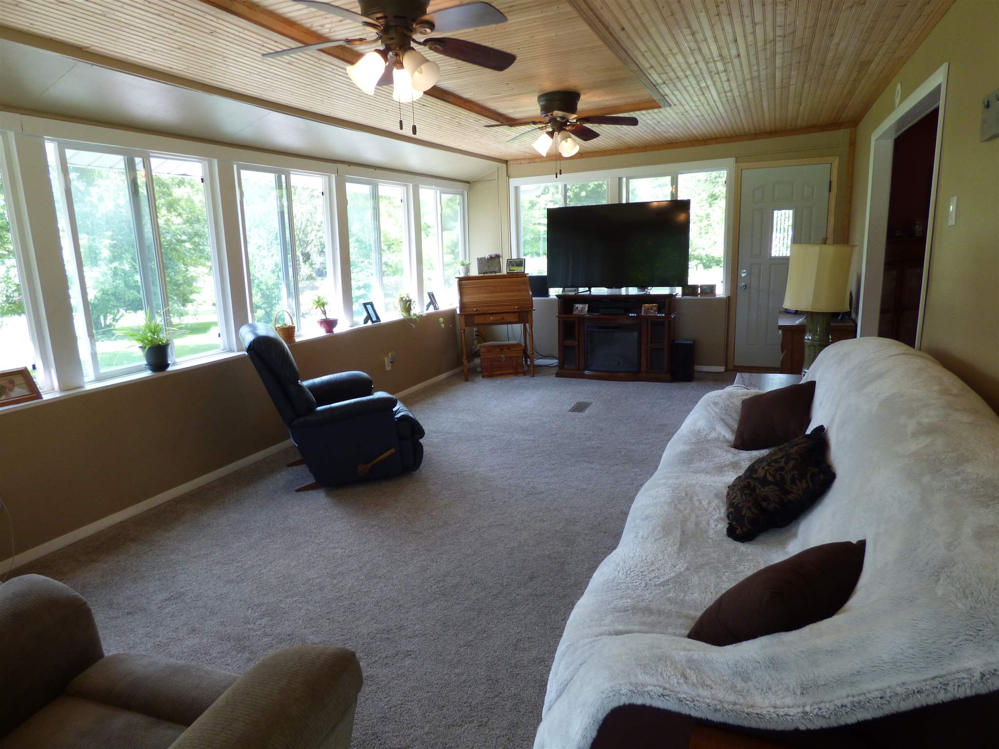 1702 South Williams Road Frankfort, IN 46041 - Photo 10 of 35 Gallery Image 10