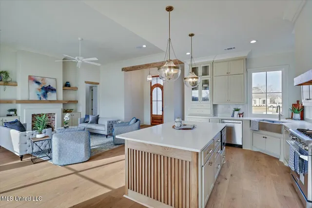 $698,000 | 202 Disciple Drive, Brandon, MS 39047