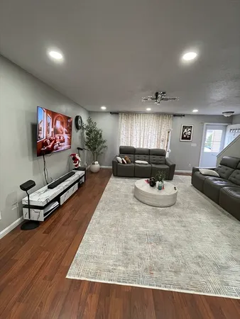 $299,900 | 200 Lambert Terrace, Unit 41, Chicopee, MA 01020