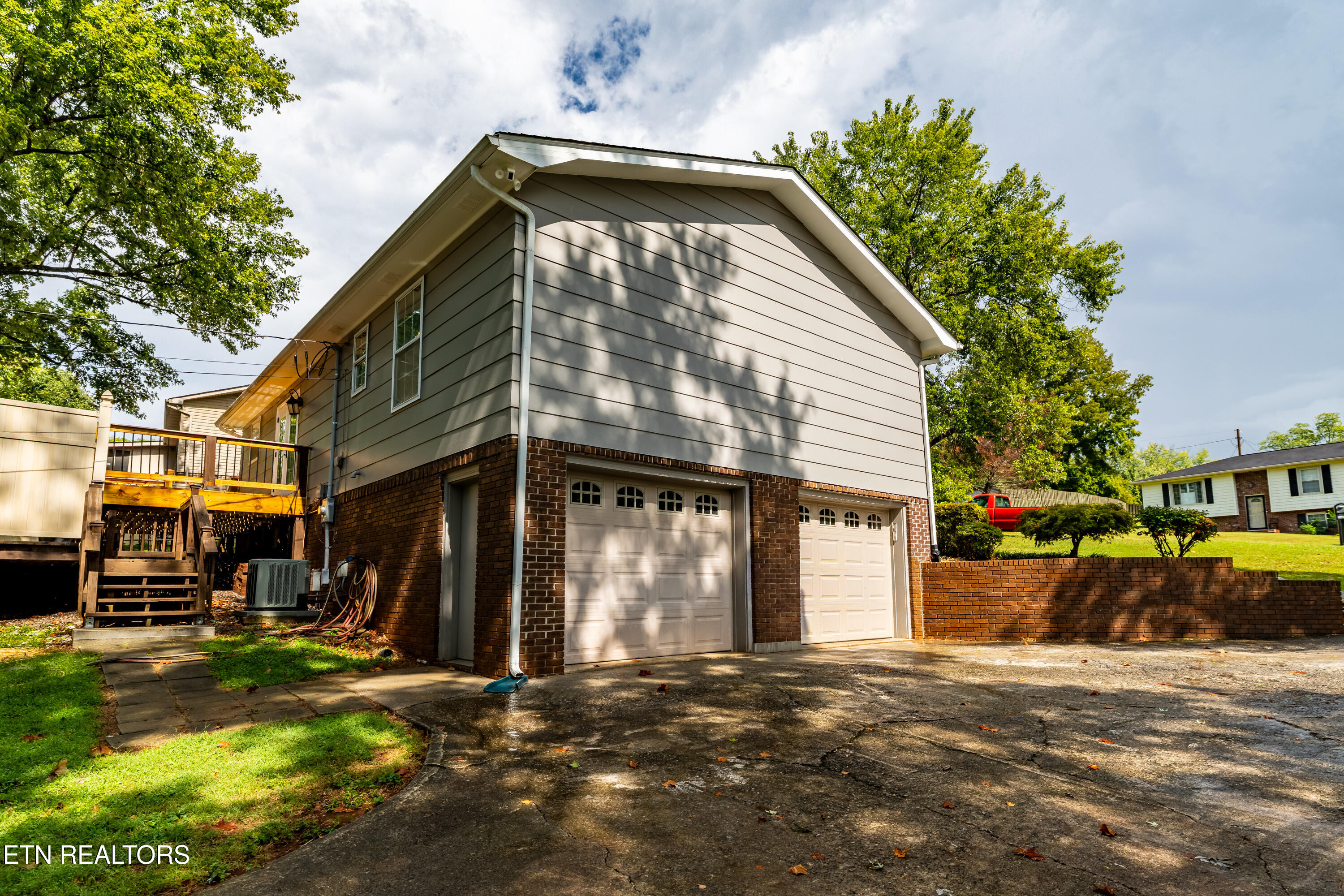 2003 Cheltenham Road Maryville, TN 37804 - Photo 34 of 37 .