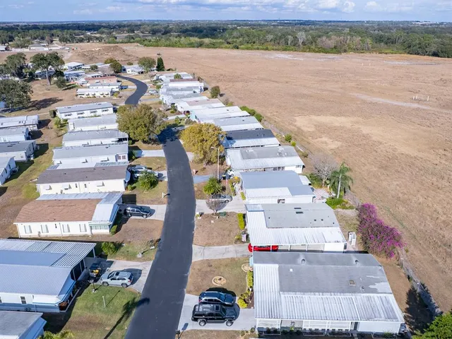 $195,000 | 6092 Southern Oaks Drive, Winter Haven, FL 33884