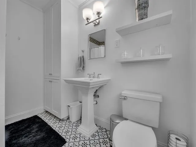 $2,450,000 | 3315 Mockingbird Lane, Highland Park, TX 75205