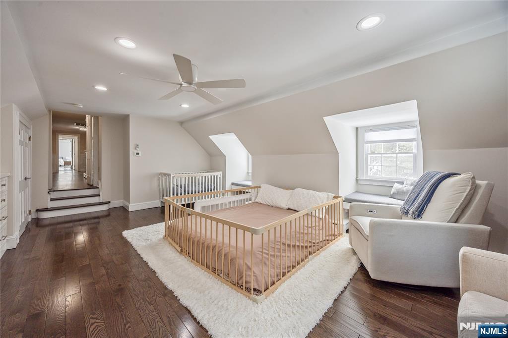 202 Chestnut Ridge Road Saddle River, NJ 07458 - Photo 35 of 50
