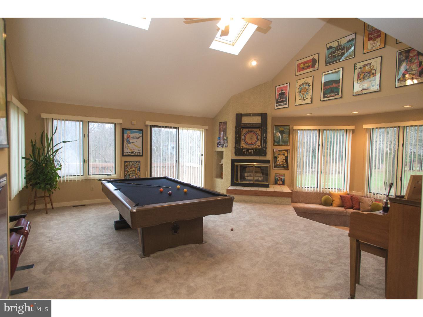 1033 Radley Drive West Chester, PA 19382 - Photo 11 of 25 Living Room