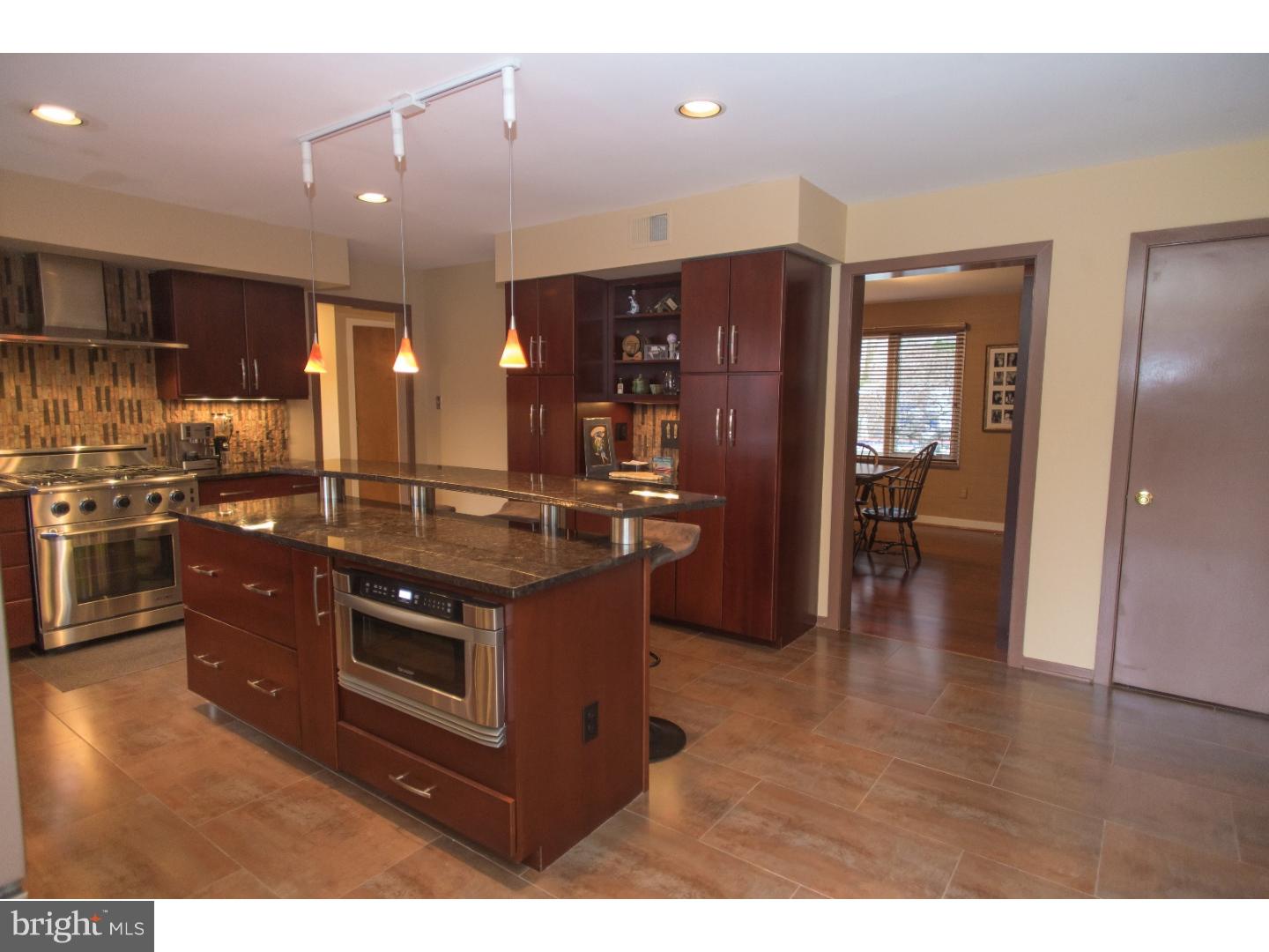 1033 Radley Drive West Chester, PA 19382 - Photo 7 of 25 Gallery Image 7