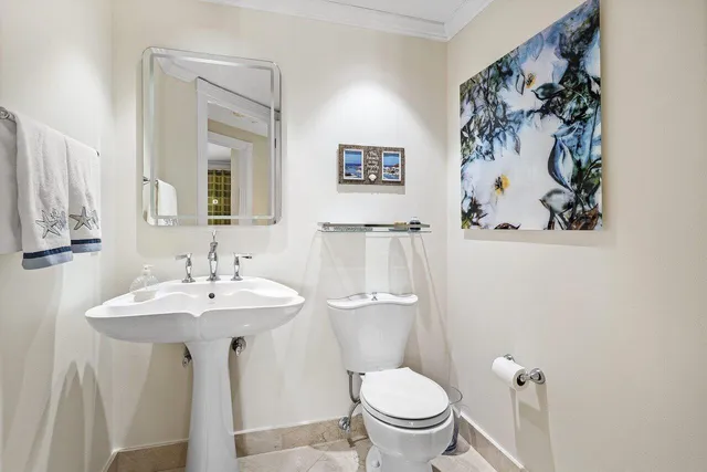 $1,150,000 | 1228 Hillsboro Mile, Unit 202, Hillsboro Beach, FL 33062