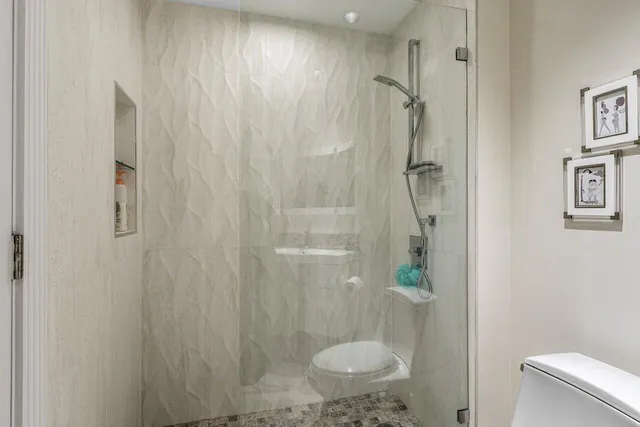 $1,150,000 | 1228 Hillsboro Mile, Unit 202, Hillsboro Beach, FL 33062