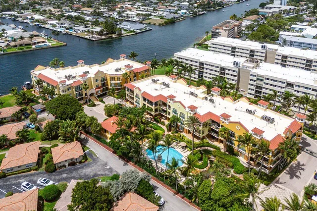 $1,150,000 | 1228 Hillsboro Mile, Unit 202, Hillsboro Beach, FL 33062