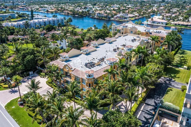 $1,150,000 | 1228 Hillsboro Mile, Unit 202, Hillsboro Beach, FL 33062