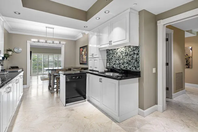 $1,150,000 | 1228 Hillsboro Mile, Unit 202, Hillsboro Beach, FL 33062