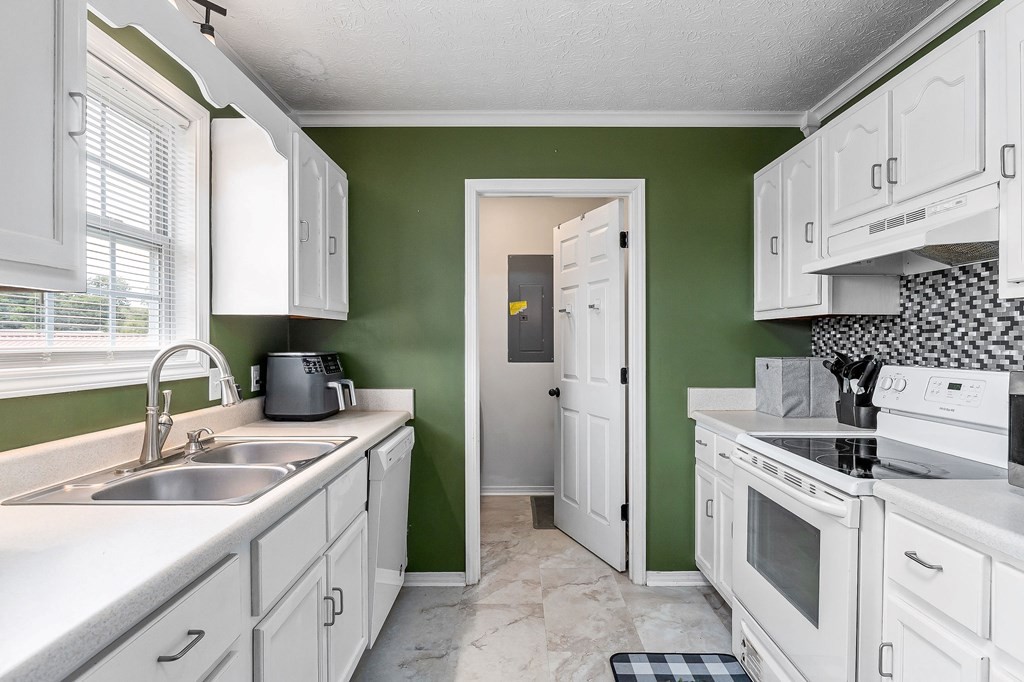 165 Charles Golden Road Sparta, TN 38583 - Photo 10 of 29 Gallery Image 10