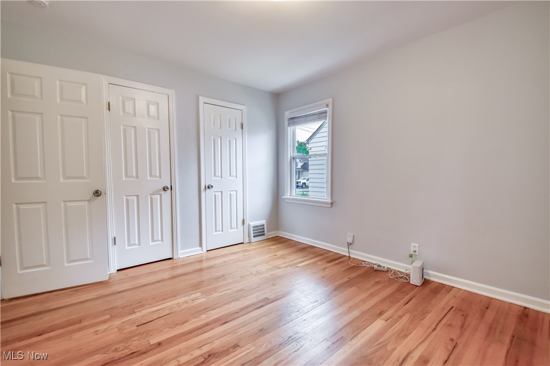 1400 Sunset Road Cleveland, OH 44124 - Photo 18 of 47