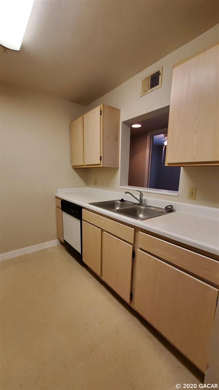 2360 Southwest Archer Road, Unit 1004 Gainesville, FL 32608 - Photo 8 of 23 Gallery Image 8