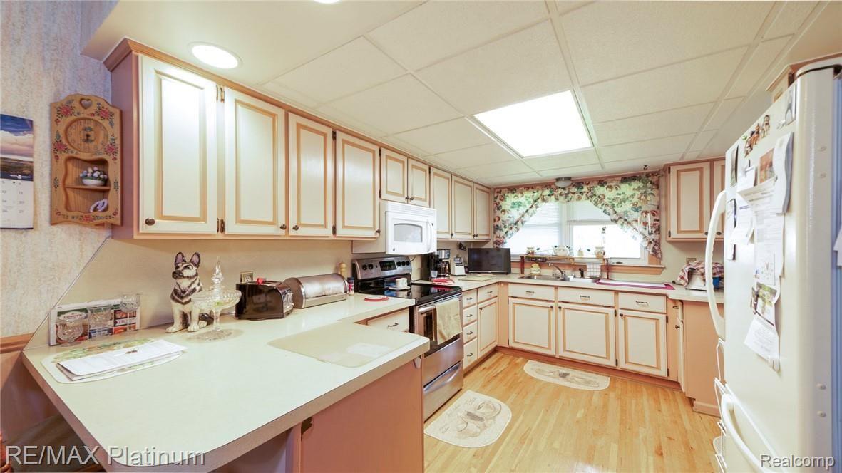 13151 Hadley Road Gregory, MI 48137 - Photo 10 of 25 009-photo--7019370.jpg