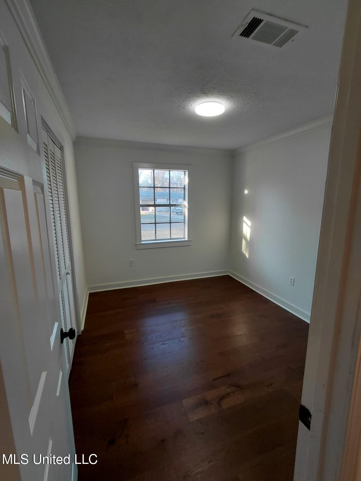 352 Beverly Circle Crystal Springs, MS 39059 - Photo 12 of 27 Room 3