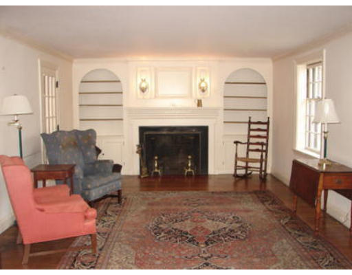 183 Reservoir Road Brookline, MA 02467 - Photo 3 of 12