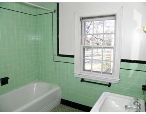 183 Reservoir Road Brookline, MA 02467 - Photo 10 of 12