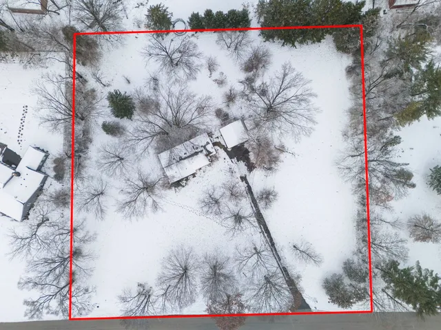 $399,900 | 27W264 80th Street, Naperville, IL 60565