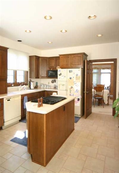39 Tower Road Valparaiso, IN 46385 - Photo 8 of 10 400x580